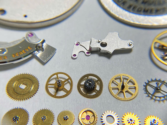 bảo dưỡng đồng hồ cơ