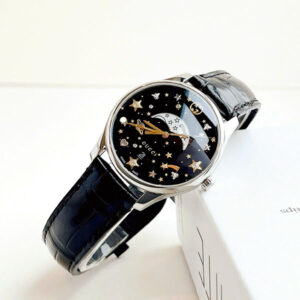 gucci ya126327 black motifs dial moonphase