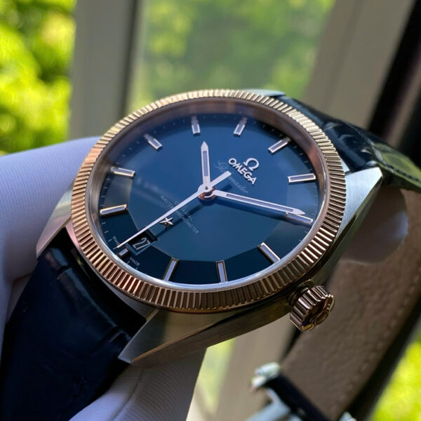 Omega constellation globemaster 130.23.39.21.03.001